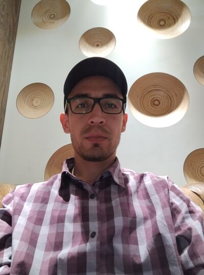  ,   Ismail, 32 ,   ,   , c , 