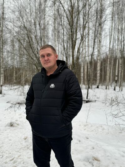  ,   Denis, 33 ,   ,   , 