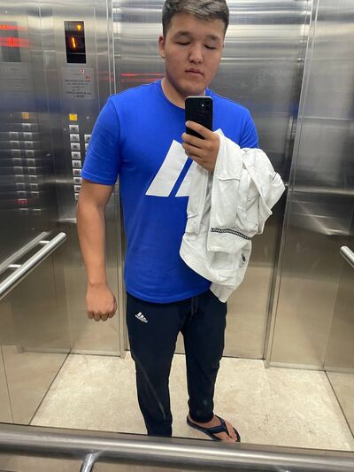  ,   Ruslan, 24 ,   ,   