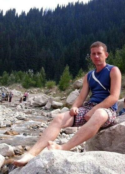  ,   Alexandr, 42 ,   