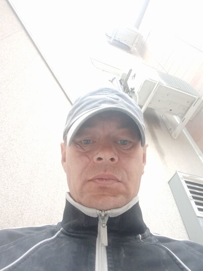   ,   Denis, 43 ,   ,   