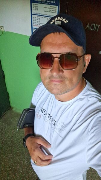  ,   Vladimir, 41 ,   ,   