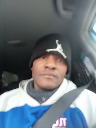  ,   Leolvis, 31 ,   ,   
