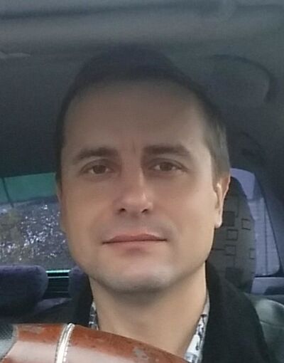  ,   Victor, 46 ,   c 