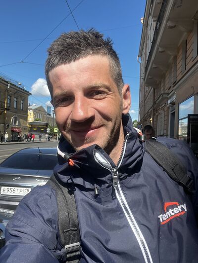  ,   Aleksanr, 37 ,   ,   , c , 