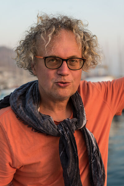  ,   Ewan, 52 ,   ,   , c 