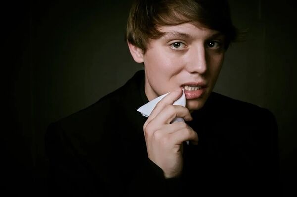  ,   Vladislav, 30 ,   ,   , c , 