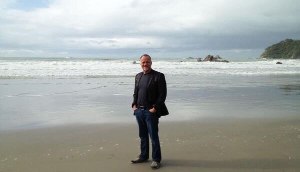  ,   Jonathan, 60 ,     , c 