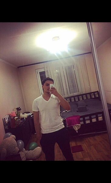  ,   David, 26 ,  