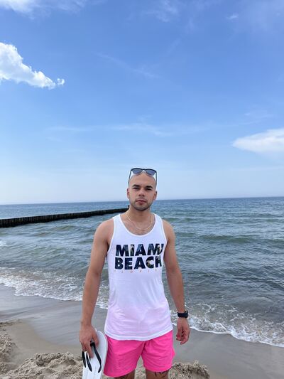  Warszawa,   , 27 ,   ,   