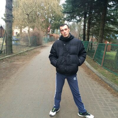   ,   Aleksandr, 37 ,   