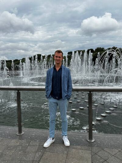  ,   Oleg, 31 ,   ,   , c 