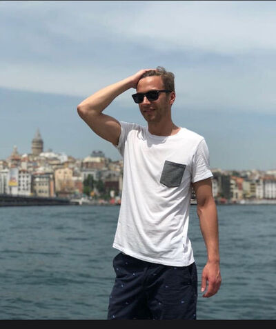  ,   Hayk, 33 ,   ,   