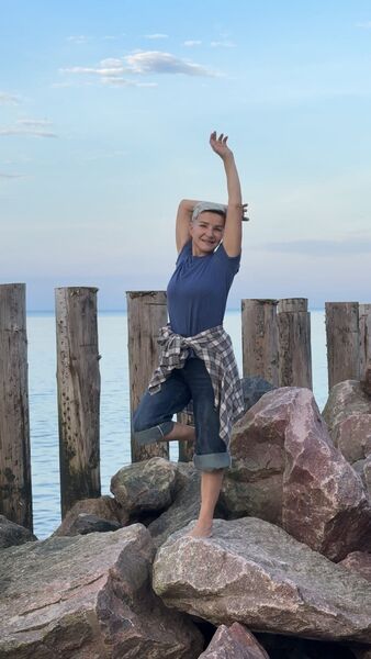  ,   , 44 ,   ,   , c 