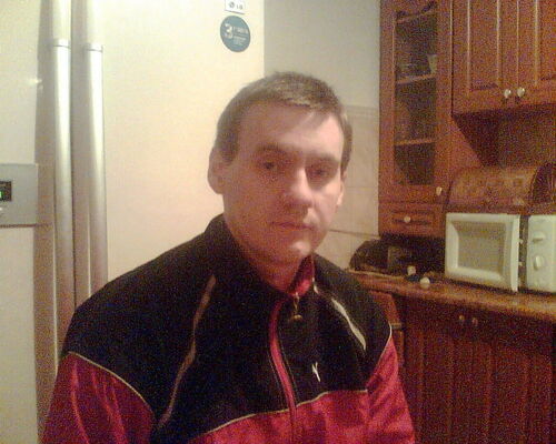  ,   Zoltan, 42 ,   ,   , c 