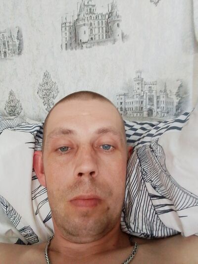  ,   Viktor, 34 ,   ,   