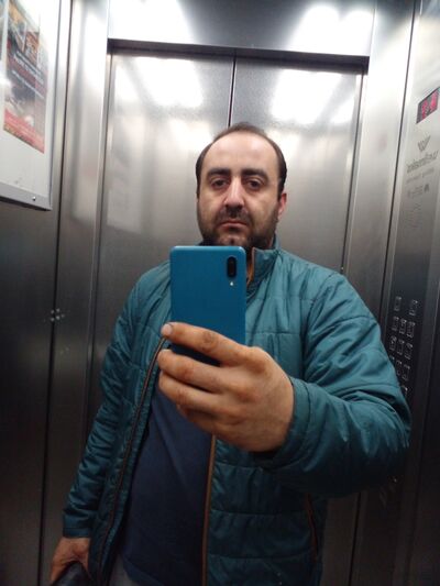  ,   Arman, 38 ,   ,   