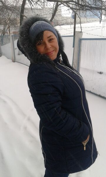  ,   Marina, 49 ,   ,   , c 