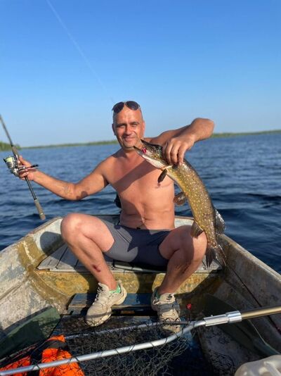  ,   Oleg, 47 ,   ,   