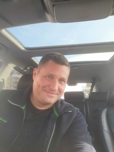  ,   Tomas, 43 ,   ,   , c , 