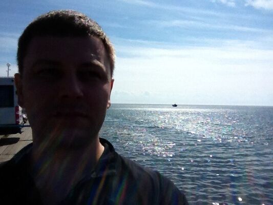  ,   Artem, 43 ,   ,   , c 