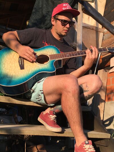  ,   Drew, 30 ,   ,   
