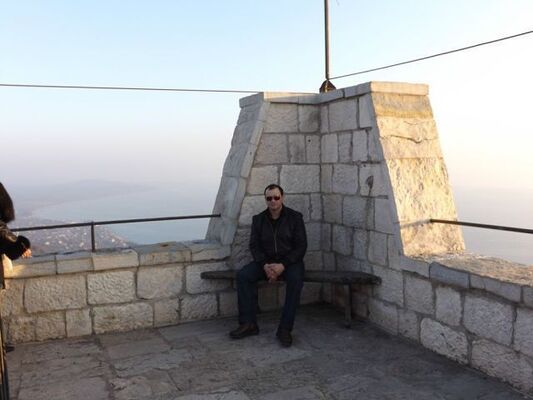  ,   GevorG, 49 ,   
