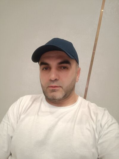  ,   Salim, 43 ,   ,   