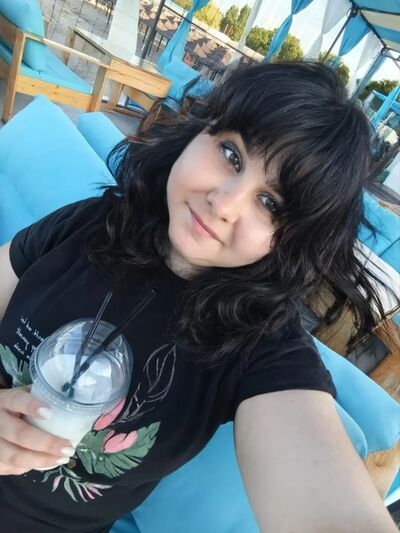  ,   Neznakomka, 32 ,   ,   , c , 