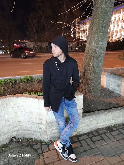  ,   Ruslan, 32 ,     , c 
