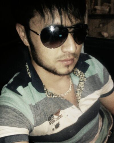  ,    Tadjik, 32 ,   