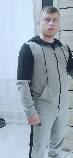  ,   Sergey, 35 ,   ,   , c , 