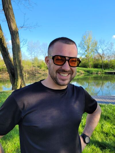  Gliwice,   , 33 ,   ,   