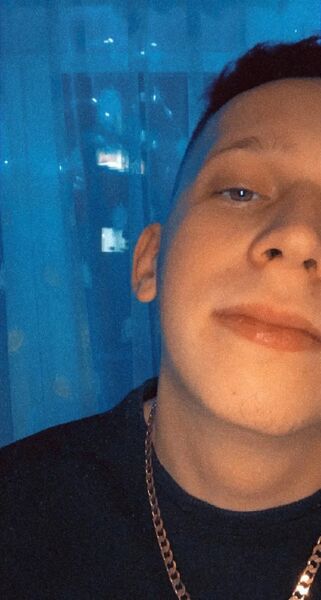  ,   Denis, 24 ,   ,   , c , 