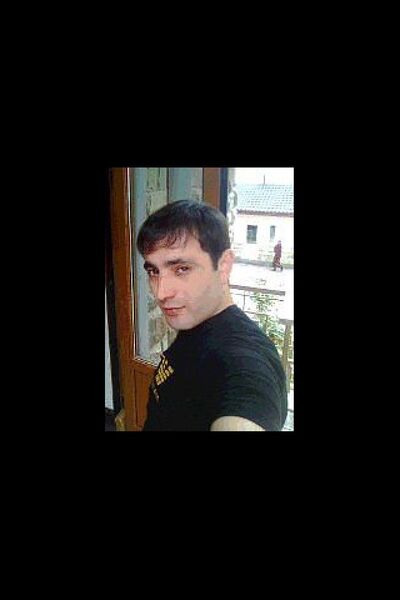  ,   Emil, 44 ,   