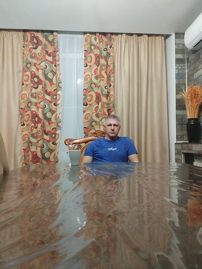  ,   Sergei, 39 ,   ,   , c , 