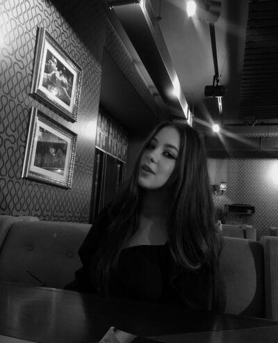  ,   Anirad, 21 ,  