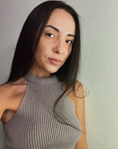  ,   Yekaterena, 26 ,   ,   
