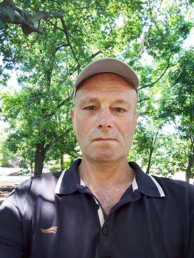  ,   Alexander, 50 ,   c 