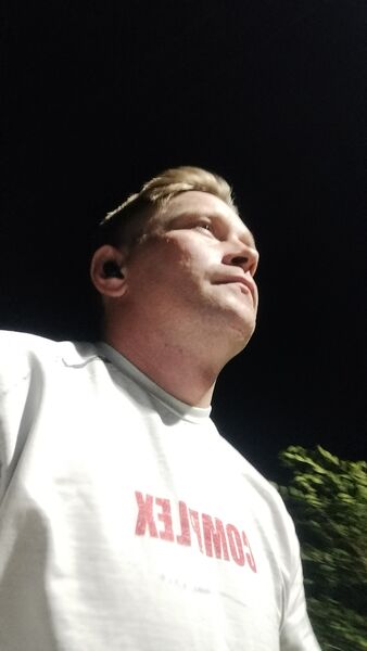  ,   Vladislav, 31 ,   ,   