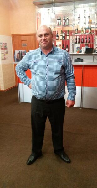  ,   Ruslan, 53 ,   ,   , c 