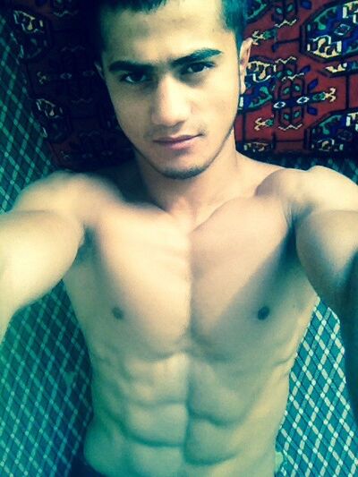  ,   Doston, 32 ,   ,   , c 