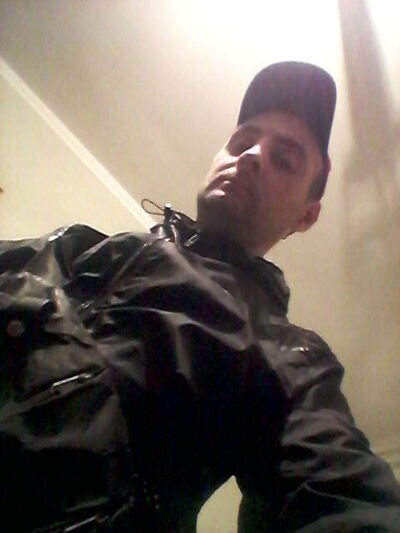  ,   Cergey, 41 ,   