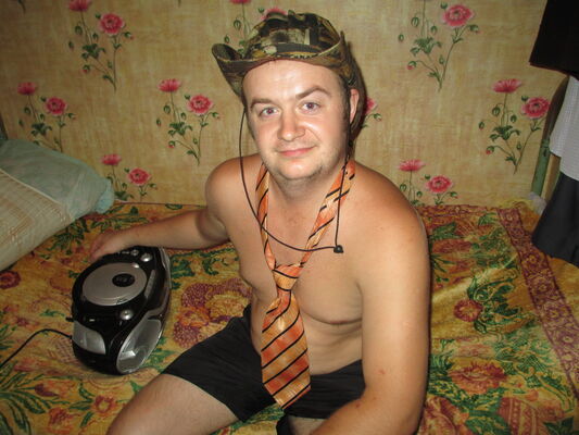  ,   Mihail, 40 ,   ,   , c 