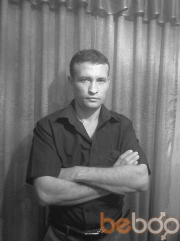  ,   Vadim, 46 ,     