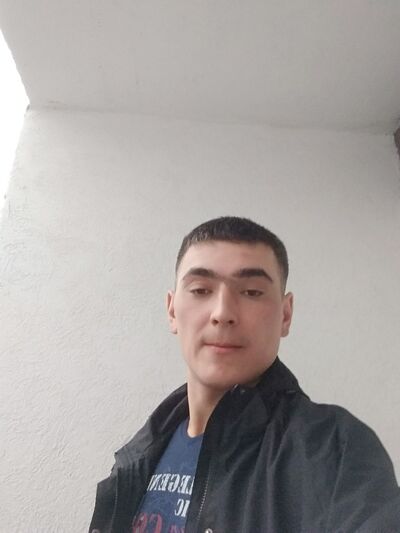 ,   Rustam, 40 ,   ,   , c 