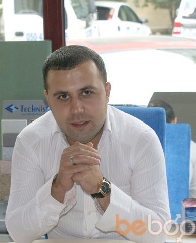  ,   Designer, 43 ,   ,   , c 