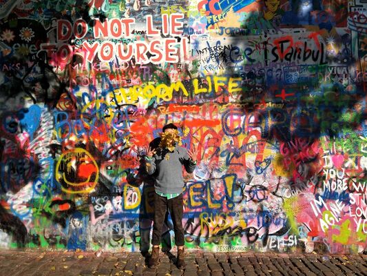  ,   Ruslan, 33 ,   ,   , c 