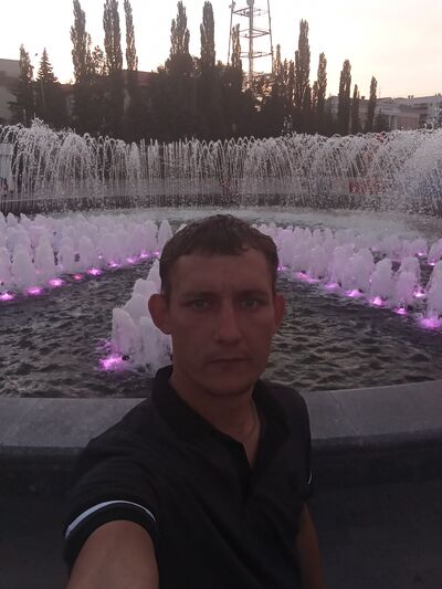  ,   Serega, 37 ,   