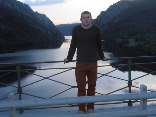  Estrada,   Sergii, 32 ,   ,   , c 